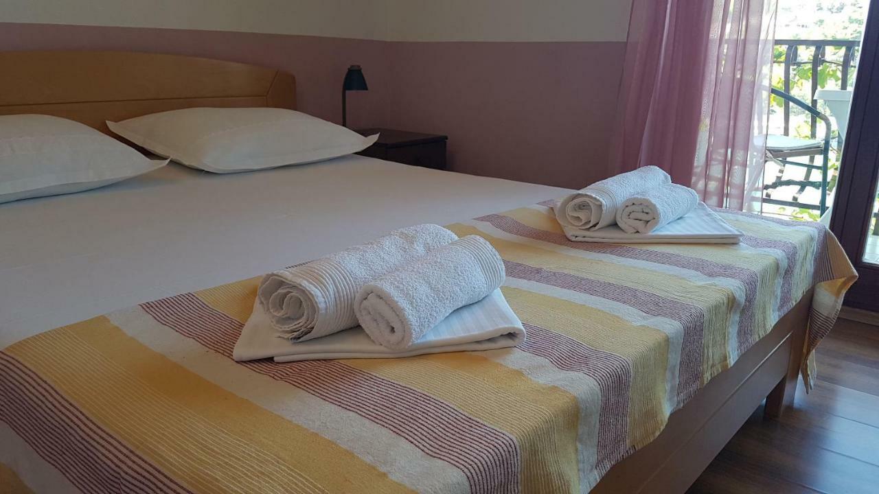 And Caric Apartman